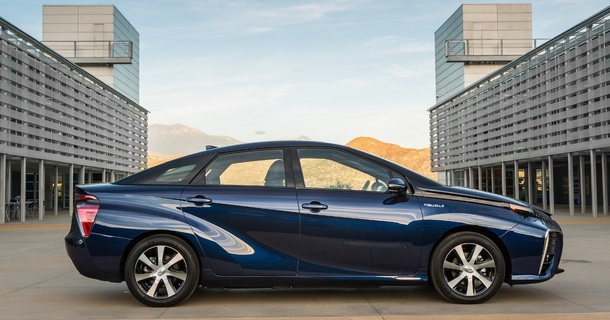 Toyota Mirai (Fuel cell vehicle – FCV)