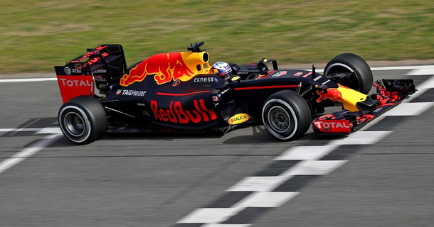 Sezona Formule 1 za 2016. zvanično je otpočela za Red Bull Racing-TAG Heuer tim