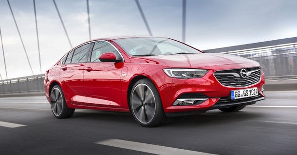 Već primljeno 100.000 porudžbina za novu perjanicu, Opel Insigniju