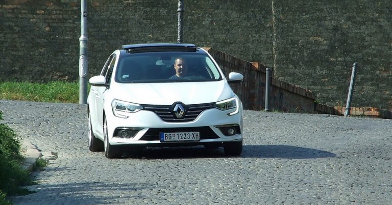 Garaža test: Renault Megane GrandCoupé INTENS Energy dCi 110