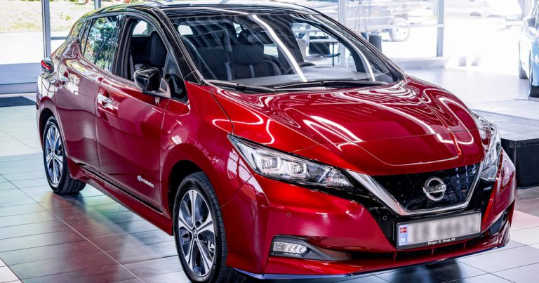 Nissan proslavlja proizvodnju 500 000-og LEAF-a