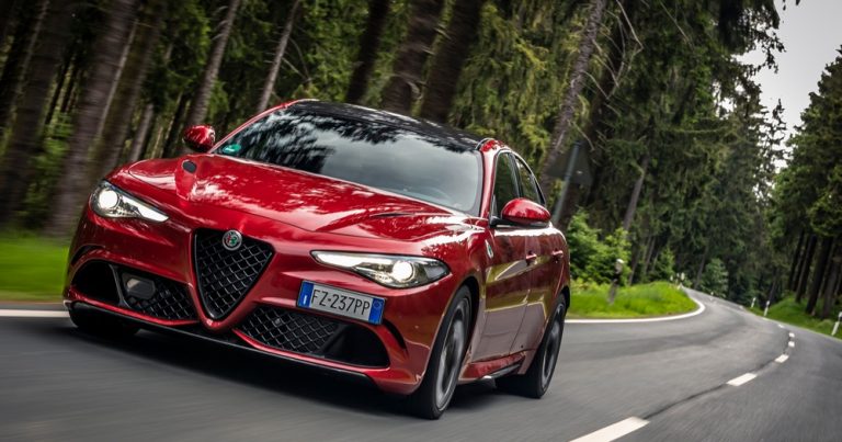 Alfa Romeo Giulia Quadrifoglio proglašena za  „Sportski automobil godine“