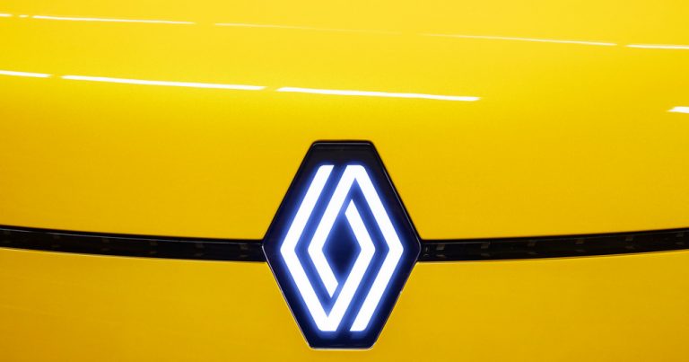 Renault predstavio novi logotip