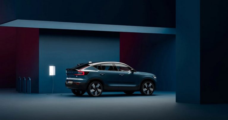Volvo Cars plasira novi, potpuno električni Volvo C40 Recharge na tržište