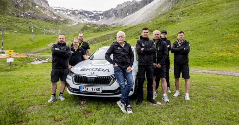 Ovo je svakodnevni posao ŠKODA mobilnog servisnog tima koji brine o automobilima organizatora Tour de France takmičenja