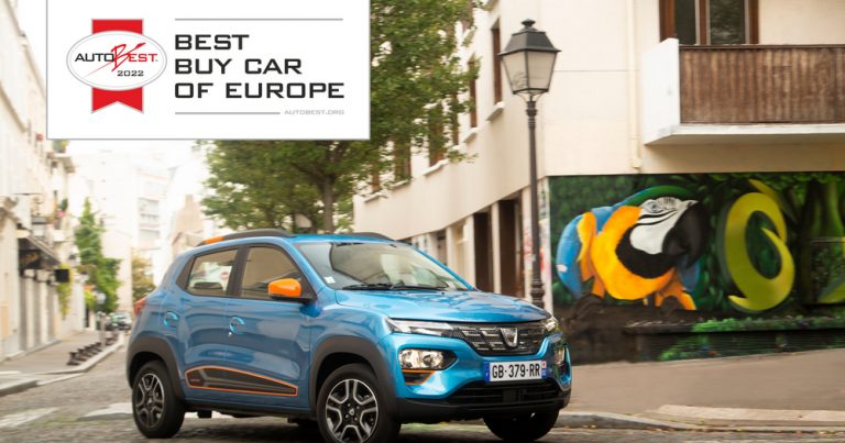 Žiri nagrade AUTOBEST je dodelio Daciji Spring titulu „BEST BUY CAR OF EUROPE 2022