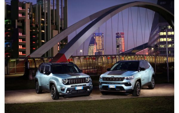 Brend Jeep® proširuje svoj elektrifikovani portfolio u Evropi sa novim hibridnim verzijama modela Compass i Renegade