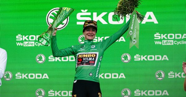 Marianne Vos dobila zeleni pehar od ŠKODA AUTO na Tour de France Femmes avec ZWIFT