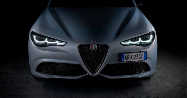 Alfa Romeo Giulia i Stelvio: „bezvremenski dizajn“